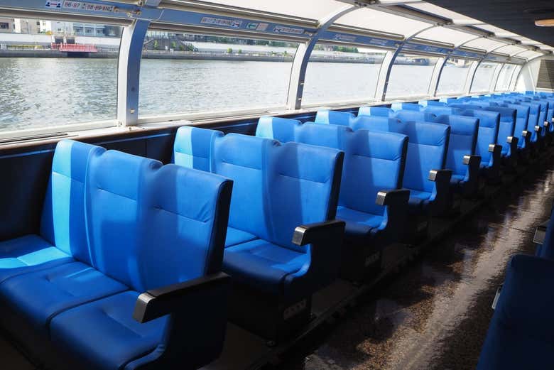 Interior do barco