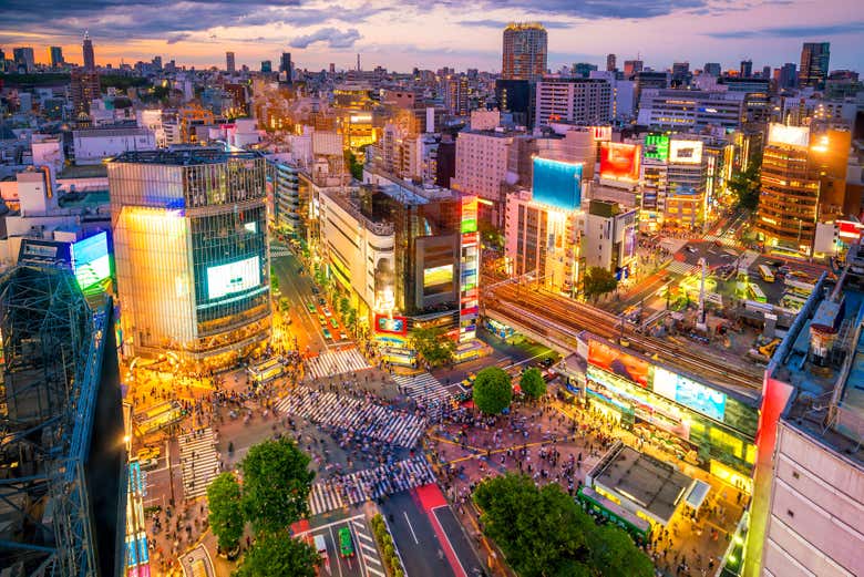 Shibuya, um dos cruzamentos mais movimentados do mundo